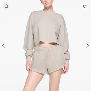 SKIMS Cotton fleece short short shorts stone
